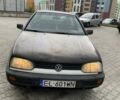 Черный Фольксваген Гольф, объемом двигателя 1.4 л и пробегом 200 тыс. км за 650 $, фото 2 на Automoto.ua