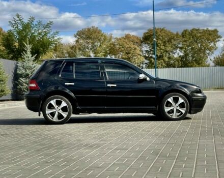 Черный Фольксваген Гольф, объемом двигателя 1.9 л и пробегом 1 тыс. км за 4000 $, фото 5 на Automoto.ua