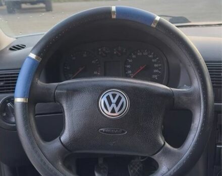 Черный Фольксваген Гольф, объемом двигателя 1.9 л и пробегом 270 тыс. км за 1950 $, фото 21 на Automoto.ua