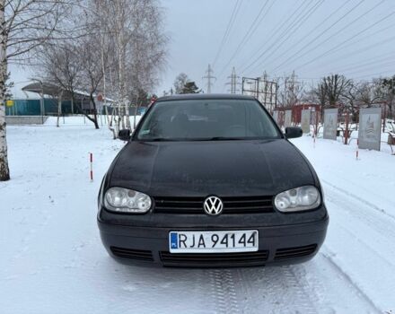 Чорний Фольксваген Гольф, об'ємом двигуна 1.9 л та пробігом 360 тис. км за 2200 $, фото 1 на Automoto.ua