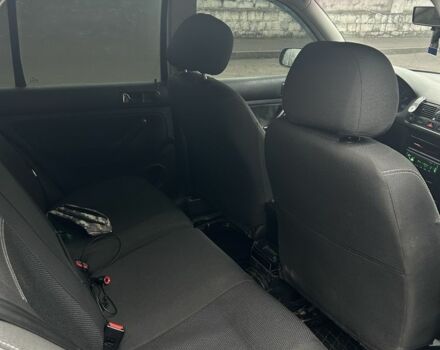 Чорний Фольксваген Гольф, об'ємом двигуна 1.4 л та пробігом 462 тис. км за 2900 $, фото 3 на Automoto.ua