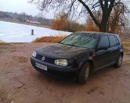 Чорний Фольксваген Гольф, об'ємом двигуна 1.4 л та пробігом 317 тис. км за 2870 $, фото 4 на Automoto.ua