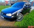 Черный Фольксваген Гольф, объемом двигателя 1.6 л и пробегом 276 тыс. км за 3800 $, фото 1 на Automoto.ua