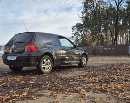 Черный Фольксваген Гольф, объемом двигателя 1.78 л и пробегом 300 тыс. км за 3900 $, фото 5 на Automoto.ua