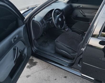 Чорний Фольксваген Гольф, об'ємом двигуна 1.6 л та пробігом 285 тис. км за 3750 $, фото 7 на Automoto.ua