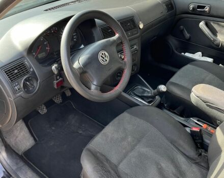 Черный Фольксваген Гольф, объемом двигателя 1.6 л и пробегом 220 тыс. км за 3700 $, фото 3 на Automoto.ua