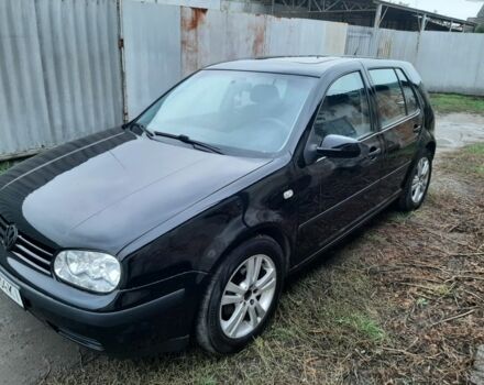 Фольксваген Гольф 1998 в Смеле на Automoto.ua Черный Фольксваген Гольф, объемом двигателя 1.6 л и пробегом 240 тыс. км за 3800 $, фото 1 на Automoto.ua