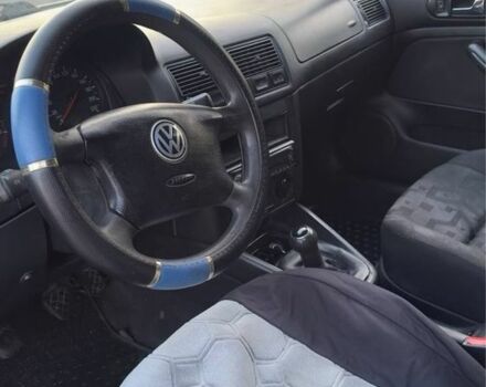 Черный Фольксваген Гольф, объемом двигателя 1.9 л и пробегом 270 тыс. км за 1950 $, фото 17 на Automoto.ua