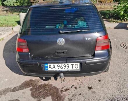 Черный Фольксваген Гольф, объемом двигателя 1.9 л и пробегом 314 тыс. км за 3100 $, фото 4 на Automoto.ua