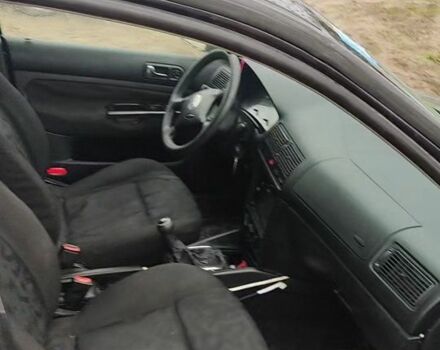 Черный Фольксваген Гольф, объемом двигателя 0 л и пробегом 340 тыс. км за 1150 $, фото 3 на Automoto.ua