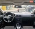 Черный Фольксваген Гольф, объемом двигателя 2.32 л и пробегом 165 тыс. км за 3800 $, фото 2 на Automoto.ua