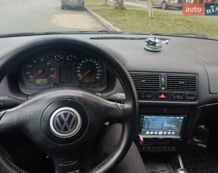 Чорний Фольксваген Гольф, об'ємом двигуна 1.6 л та пробігом 223 тис. км за 3800 $, фото 1 на Automoto.ua