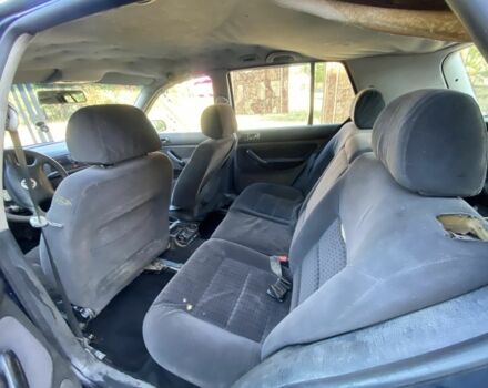 Черный Фольксваген Гольф, объемом двигателя 1.6 л и пробегом 300 тыс. км за 1299 $, фото 5 на Automoto.ua