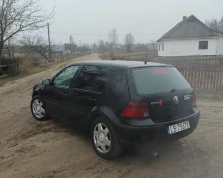 Черный Фольксваген Гольф, объемом двигателя 0 л и пробегом 400 тыс. км за 1150 $, фото 4 на Automoto.ua