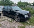Черный Фольксваген Гольф, объемом двигателя 1.6 л и пробегом 474 тыс. км за 3510 $, фото 1 на Automoto.ua