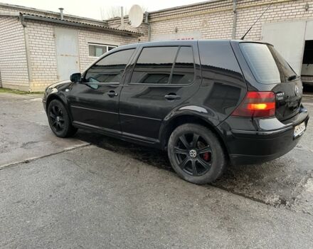 Черный Фольксваген Гольф, объемом двигателя 1.6 л и пробегом 1 тыс. км за 4000 $, фото 4 на Automoto.ua