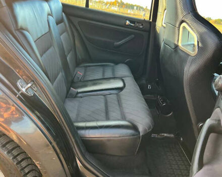 Черный Фольксваген Гольф, объемом двигателя 1.9 л и пробегом 395 тыс. км за 4700 $, фото 12 на Automoto.ua