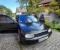 Черный Фольксваген Гольф, объемом двигателя 1.6 л и пробегом 312 тыс. км за 3300 $, фото 1 на Automoto.ua