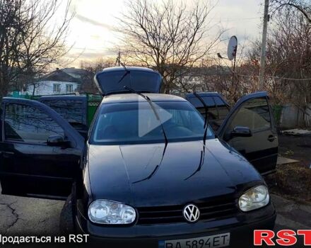 Чорний Фольксваген Гольф, об'ємом двигуна 1.4 л та пробігом 317 тис. км за 2870 $, фото 1 на Automoto.ua