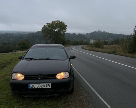 Черный Фольксваген Гольф, объемом двигателя 1.4 л и пробегом 270 тыс. км за 2950 $, фото 3 на Automoto.ua