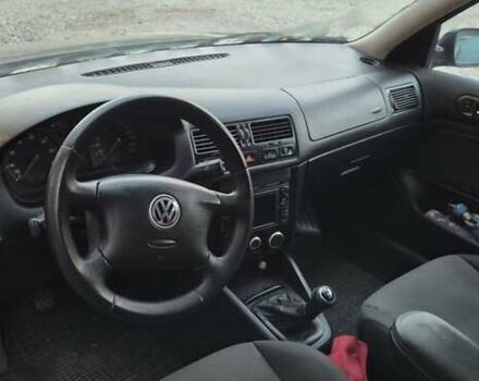 Черный Фольксваген Гольф, объемом двигателя 1.78 л и пробегом 300 тыс. км за 3900 $, фото 12 на Automoto.ua