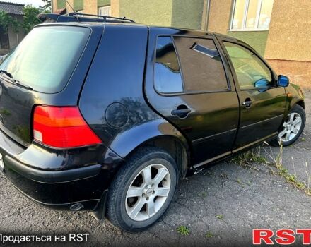 Черный Фольксваген Гольф, объемом двигателя 1.4 л и пробегом 400 тыс. км за 2800 $, фото 2 на Automoto.ua