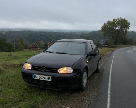 Черный Фольксваген Гольф, объемом двигателя 1.4 л и пробегом 270 тыс. км за 2950 $, фото 2 на Automoto.ua