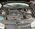 Черный Фольксваген Гольф, объемом двигателя 1.6 л и пробегом 315 тыс. км за 4600 $, фото 10 на Automoto.ua