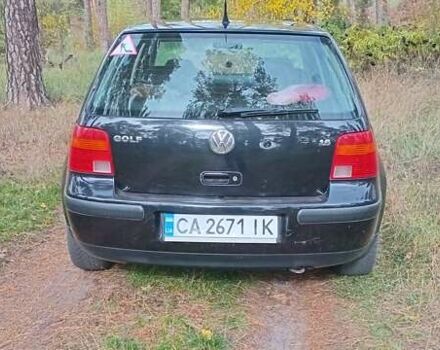 Черный Фольксваген Гольф, объемом двигателя 1.6 л и пробегом 250 тыс. км за 4500 $, фото 6 на Automoto.ua