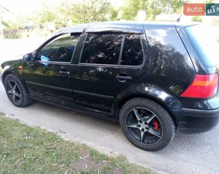 Черный Фольксваген Гольф, объемом двигателя 1.6 л и пробегом 264 тыс. км за 4000 $, фото 3 на Automoto.ua