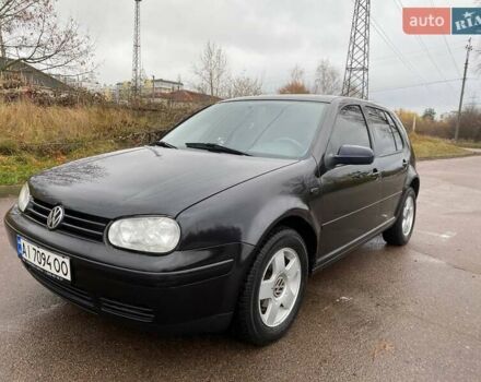 Черный Фольксваген Гольф, объемом двигателя 1.6 л и пробегом 315 тыс. км за 4600 $, фото 1 на Automoto.ua