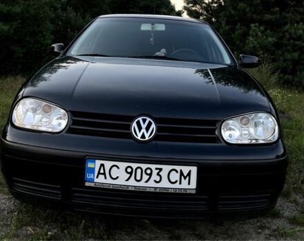 Черный Фольксваген Гольф, объемом двигателя 1.4 л и пробегом 247 тыс. км за 3000 $, фото 3 на Automoto.ua