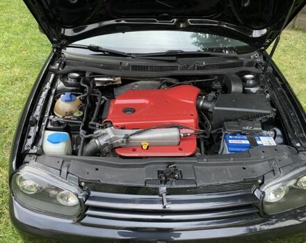 Чорний Фольксваген Гольф, об'ємом двигуна 1.8 л та пробігом 250 тис. км за 4000 $, фото 3 на Automoto.ua