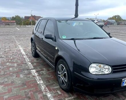 Черный Фольксваген Гольф, объемом двигателя 1.6 л и пробегом 0 тыс. км за 4350 $, фото 5 на Automoto.ua