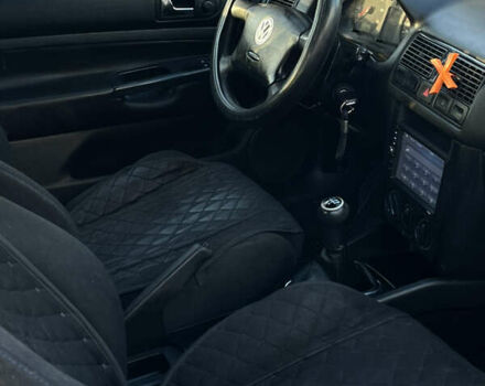 Чорний Фольксваген Гольф, об'ємом двигуна 1.6 л та пробігом 302 тис. км за 4100 $, фото 16 на Automoto.ua