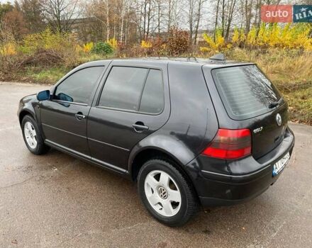 Черный Фольксваген Гольф, объемом двигателя 1.6 л и пробегом 315 тыс. км за 4600 $, фото 7 на Automoto.ua