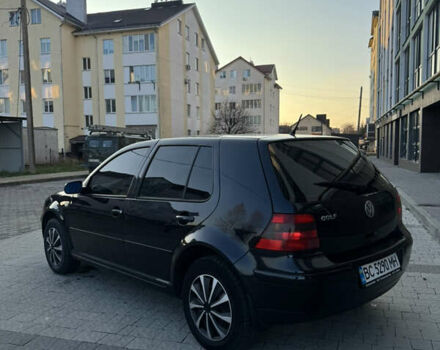 Черный Фольксваген Гольф, объемом двигателя 1.6 л и пробегом 268 тыс. км за 3800 $, фото 4 на Automoto.ua
