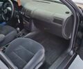 Черный Фольксваген Гольф, объемом двигателя 1.6 л и пробегом 276 тыс. км за 5200 $, фото 14 на Automoto.ua