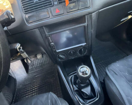 Чорний Фольксваген Гольф, об'ємом двигуна 1.6 л та пробігом 302 тис. км за 4100 $, фото 11 на Automoto.ua