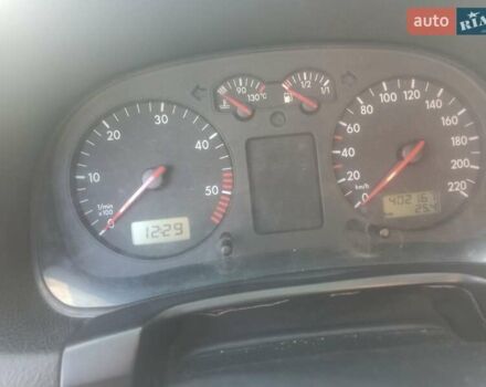 Черный Фольксваген Гольф, объемом двигателя 1.9 л и пробегом 403 тыс. км за 3700 $, фото 6 на Automoto.ua