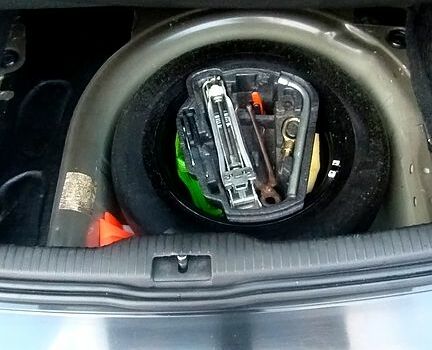 Чорний Фольксваген Гольф, об'ємом двигуна 1.4 л та пробігом 238 тис. км за 3750 $, фото 8 на Automoto.ua