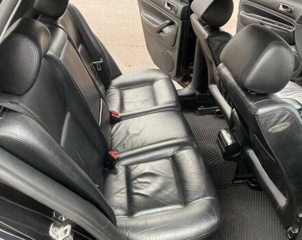 Черный Фольксваген Гольф, объемом двигателя 1.6 л и пробегом 315 тыс. км за 4600 $, фото 16 на Automoto.ua