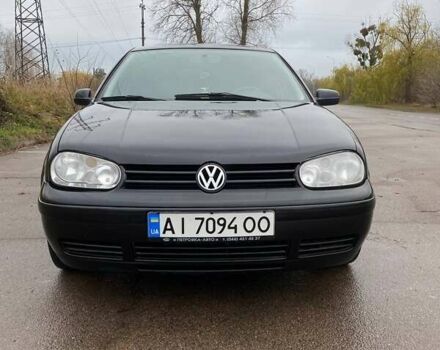Черный Фольксваген Гольф, объемом двигателя 1.6 л и пробегом 315 тыс. км за 4600 $, фото 3 на Automoto.ua