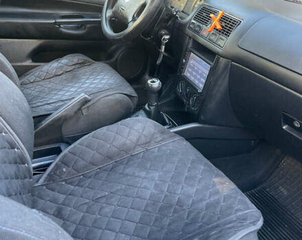 Чорний Фольксваген Гольф, об'ємом двигуна 1.6 л та пробігом 302 тис. км за 4100 $, фото 14 на Automoto.ua