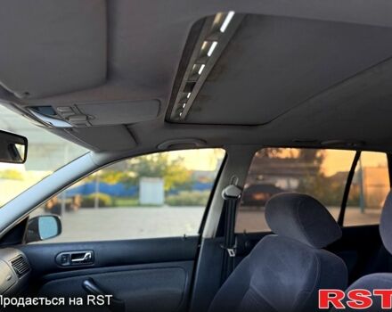 Черный Фольксваген Гольф, объемом двигателя 1.4 л и пробегом 200 тыс. км за 4250 $, фото 9 на Automoto.ua