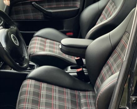 Чорний Фольксваген Гольф, об'ємом двигуна 1.8 л та пробігом 250 тис. км за 4000 $, фото 11 на Automoto.ua