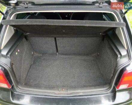 Черный Фольксваген Гольф, объемом двигателя 1.6 л и пробегом 264 тыс. км за 4000 $, фото 10 на Automoto.ua