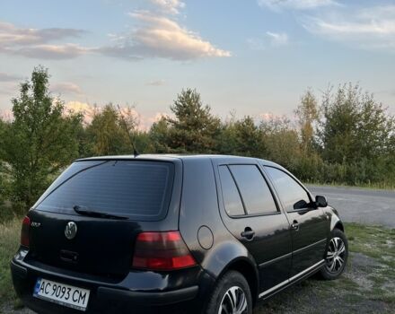 Черный Фольксваген Гольф, объемом двигателя 1.4 л и пробегом 247 тыс. км за 3000 $, фото 1 на Automoto.ua