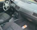 Черный Фольксваген Гольф, объемом двигателя 1.6 л и пробегом 250 тыс. км за 4500 $, фото 9 на Automoto.ua