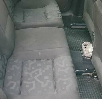 Черный Фольксваген Гольф, объемом двигателя 1.6 л и пробегом 250 тыс. км за 4500 $, фото 10 на Automoto.ua